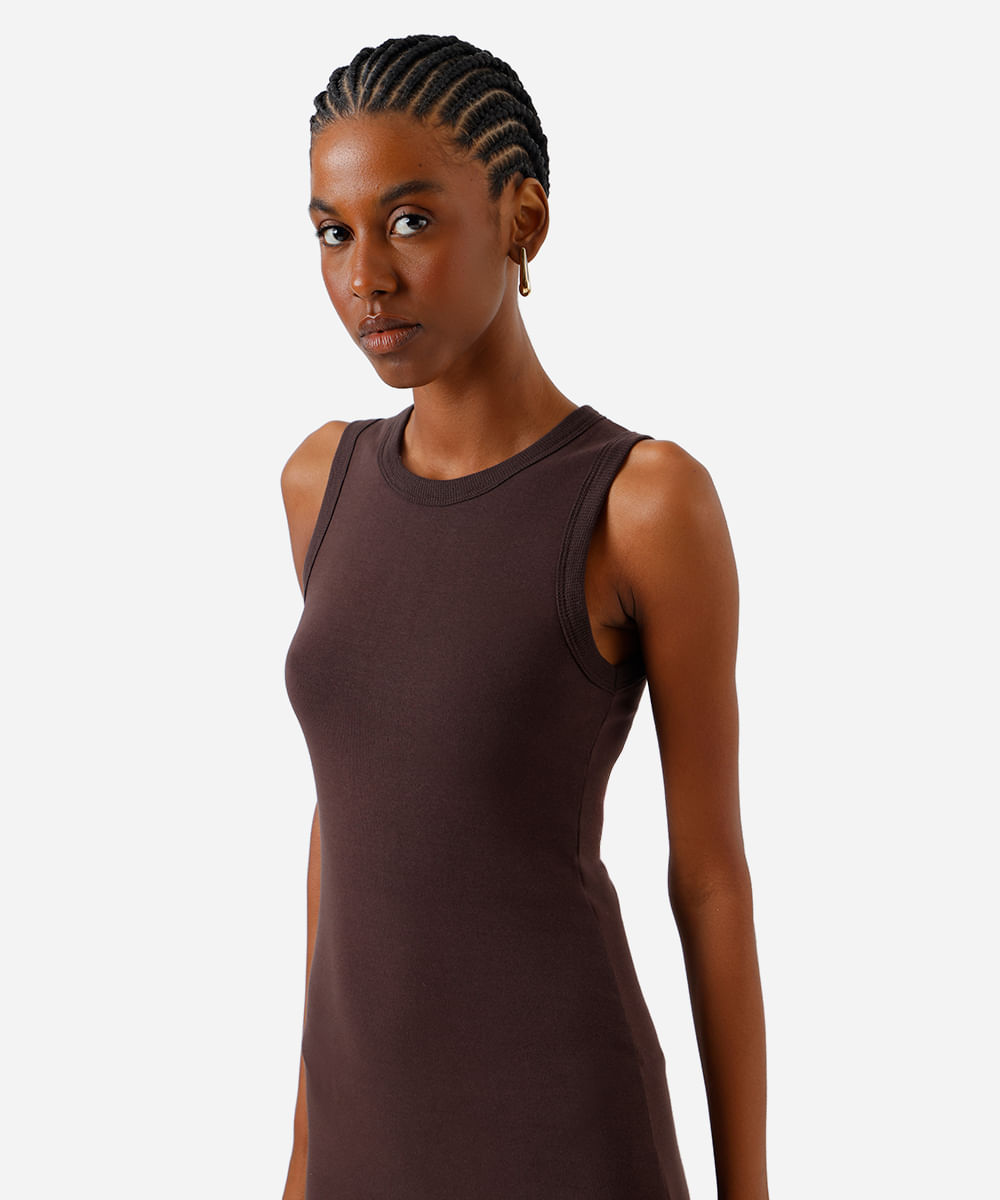 vestido midi básico feminino de algodão marrom