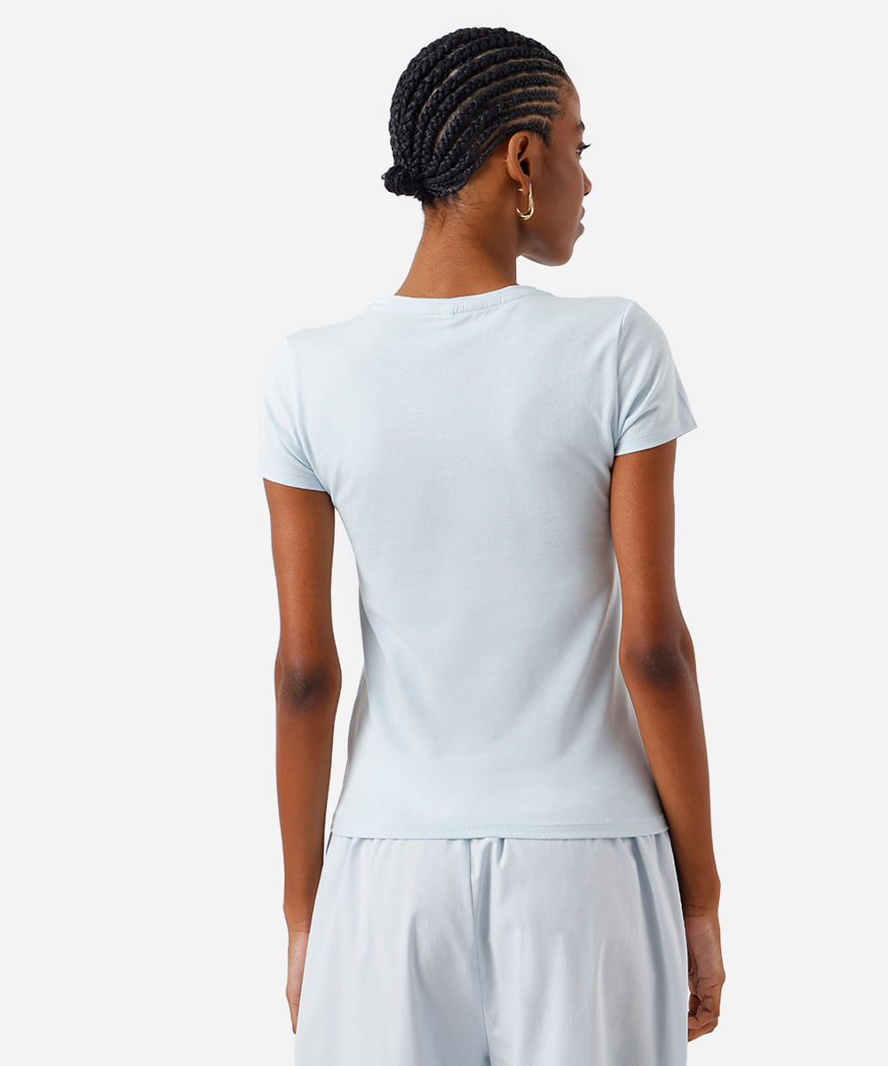 camiseta básica feminina de algodão peruano manga curta azul
