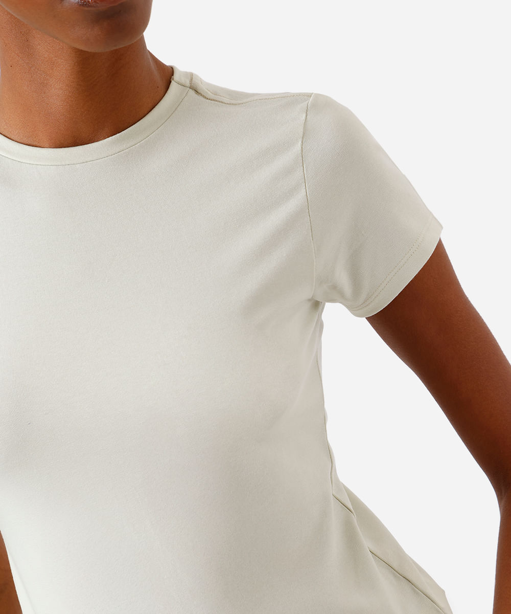 camiseta básica feminina de algodão peruano manga curta verde