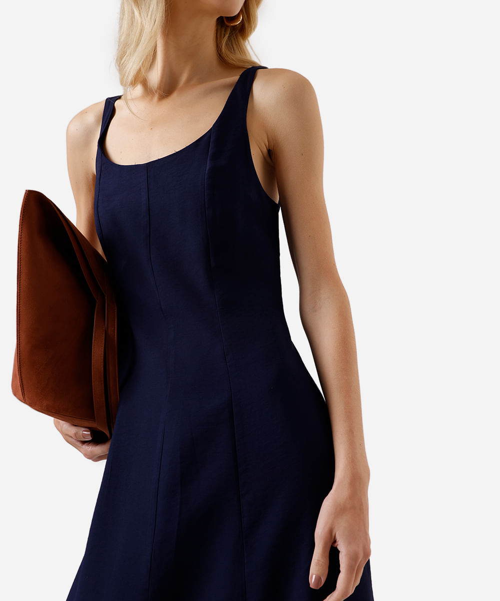 vestido midi feminino de viscose evasê com recortes azul