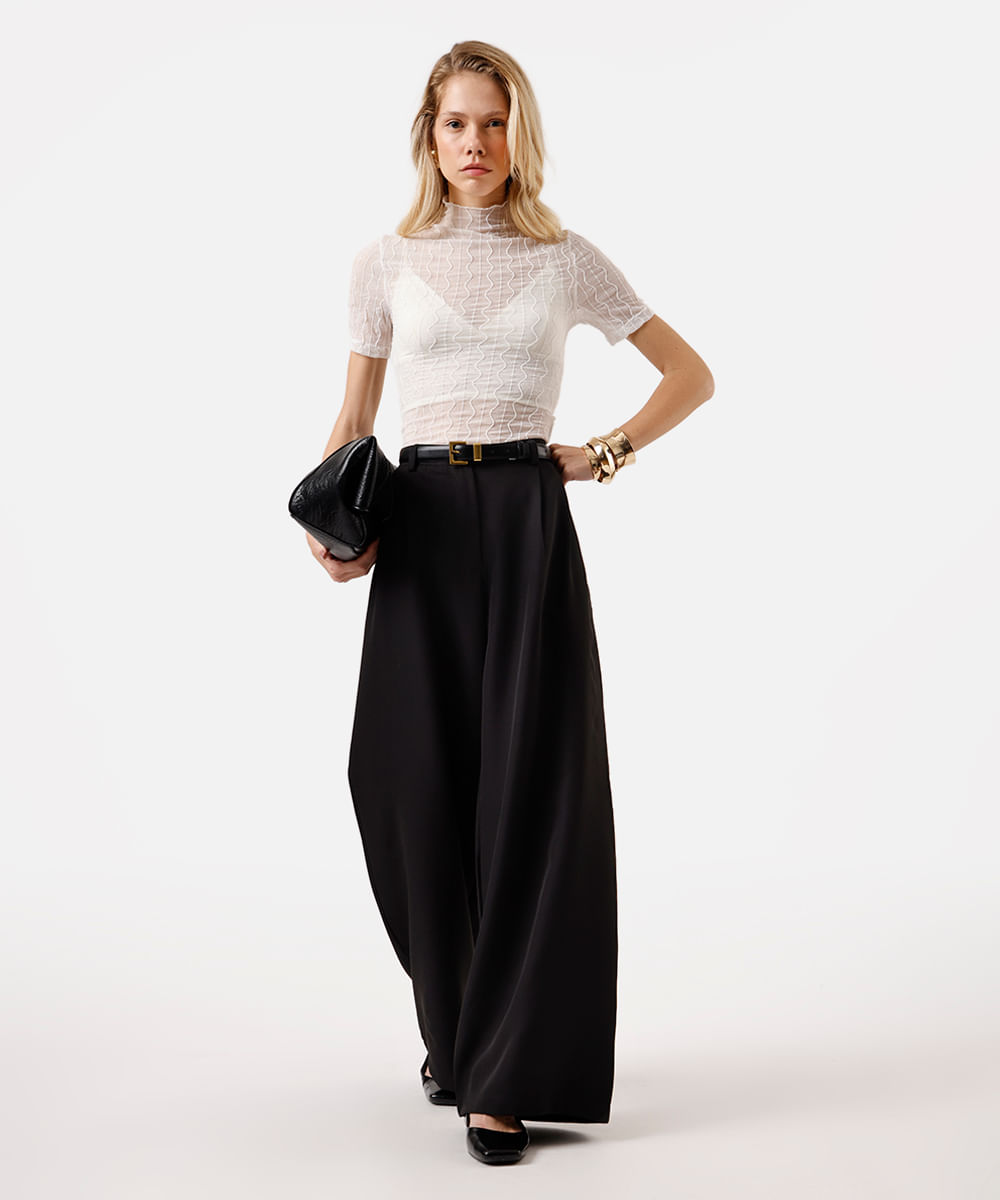 blusa feminina de tule gola alta texturizada off white