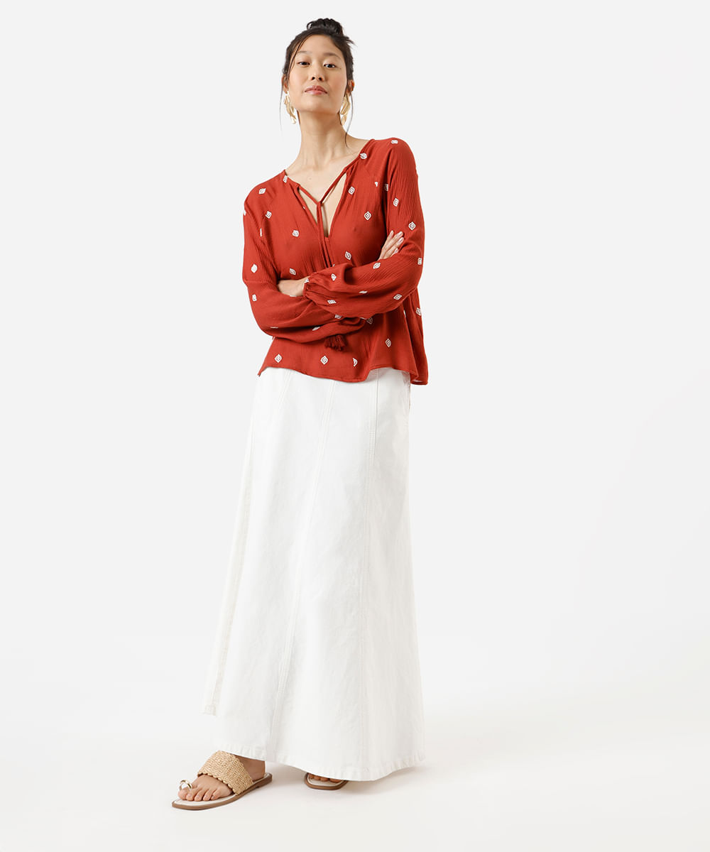 bata feminina com viscose e bordados texturizada laranja