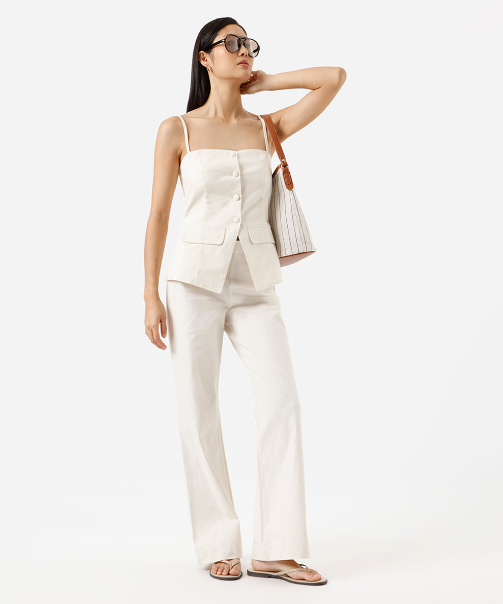 blusa alça fina feminina com linho e fenda bege