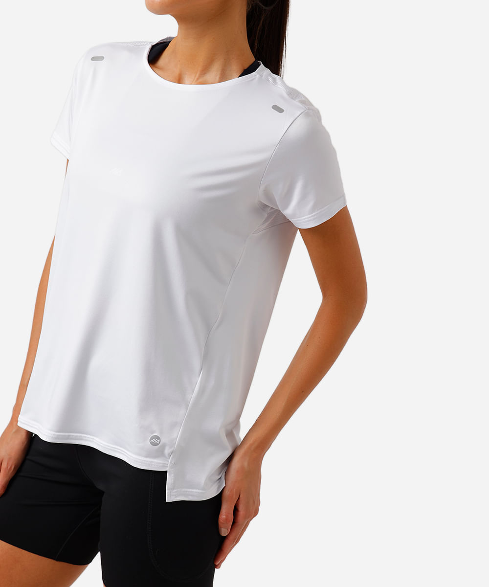 camiseta feminina esportiva ace com recorte e refletivos branca