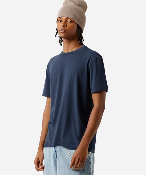 camiseta masculina com algodão peruano azul