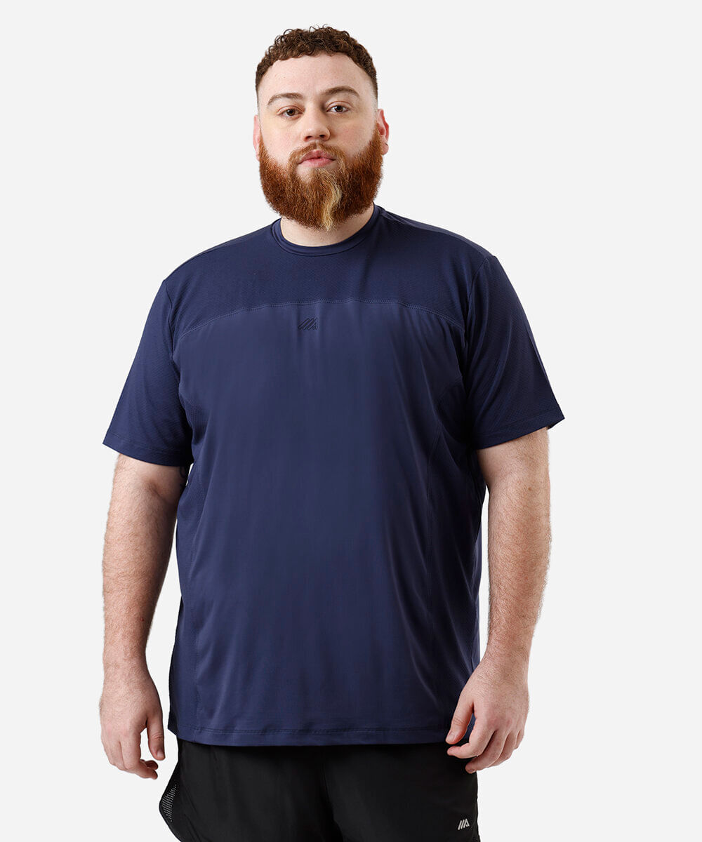 camiseta masculina esportiva com recortes plus size azul