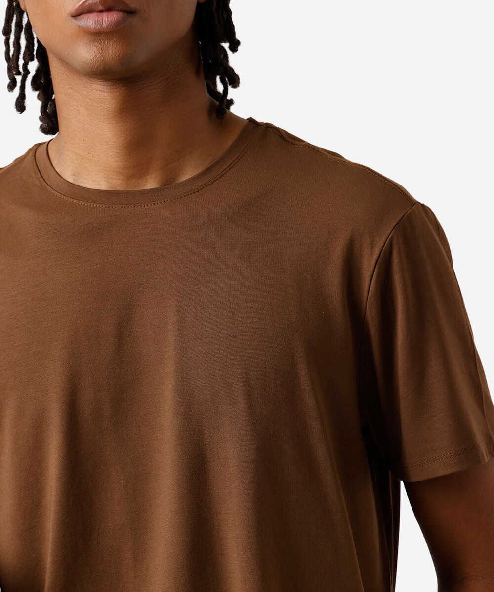 camiseta comfort masculina manga curta AIRtech marrom