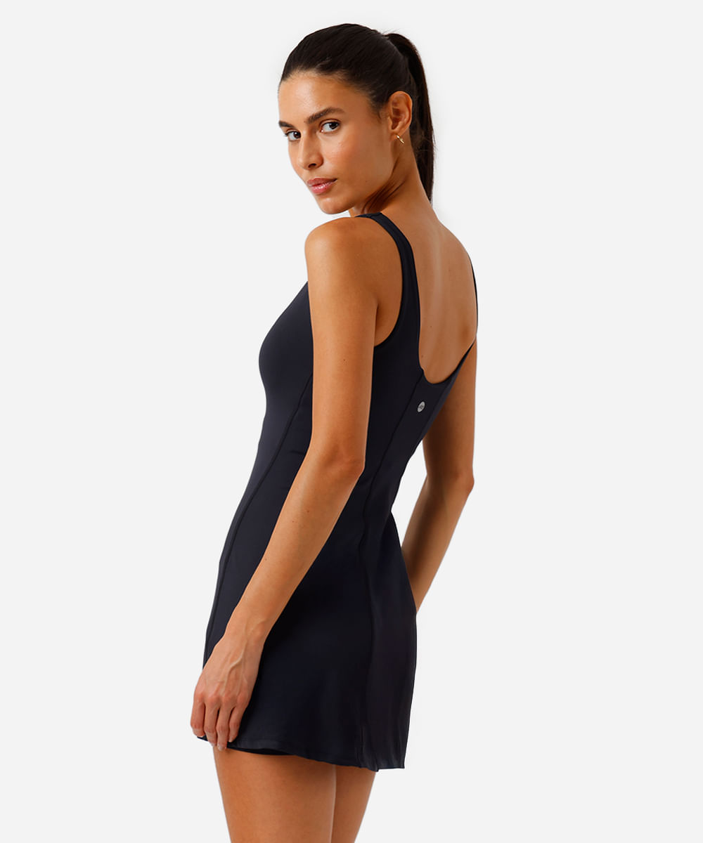 vestido curto feminino esportivo decote v com bermuda interna preto