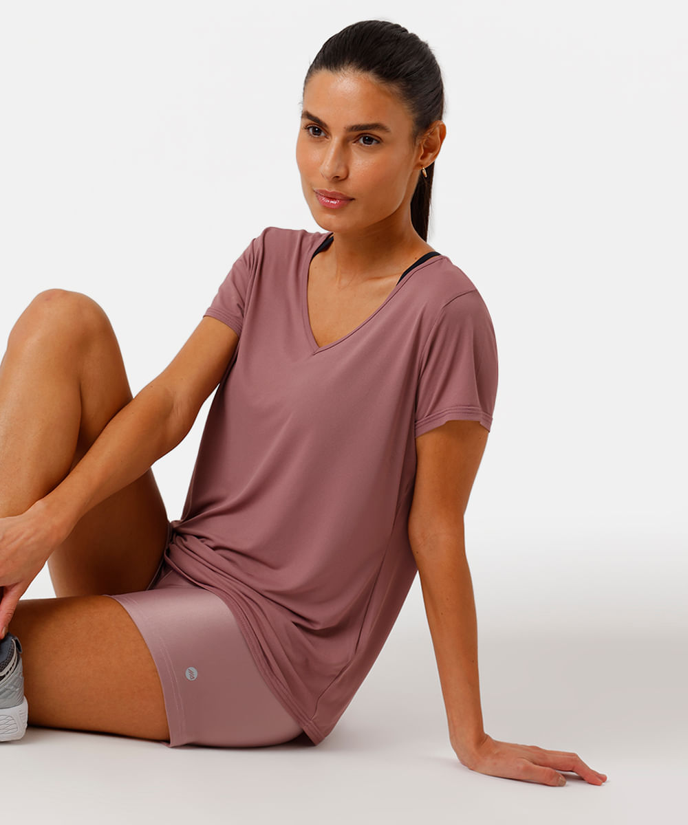 camiseta feminina de poliamida decote v esportiva rosa