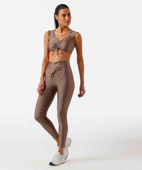 calça legging feminina esportiva com franzido marrom