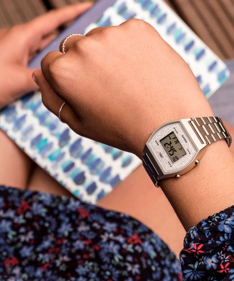 relógio feminino casio digital b640wdg 7df prateado