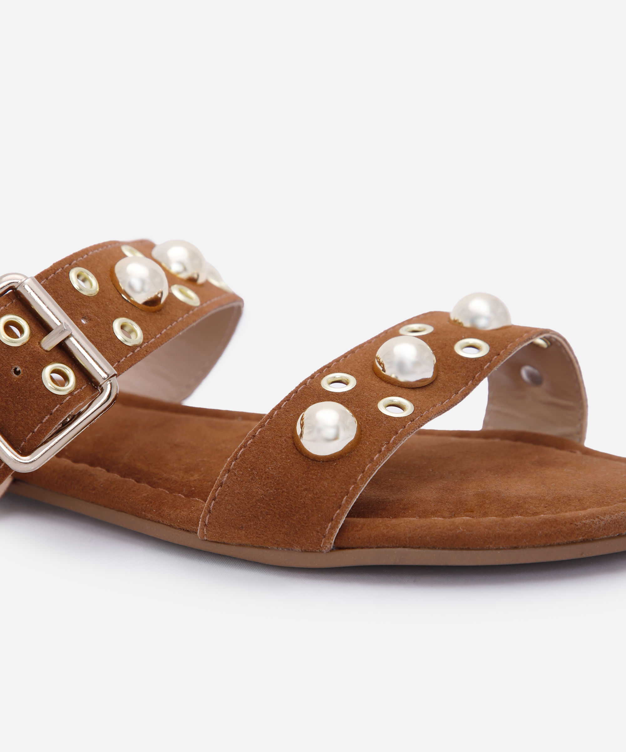 rasteirinha com tachas texturizada oneself marrom