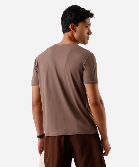 camiseta esportiva masculina de poliamida manga curta marrom
