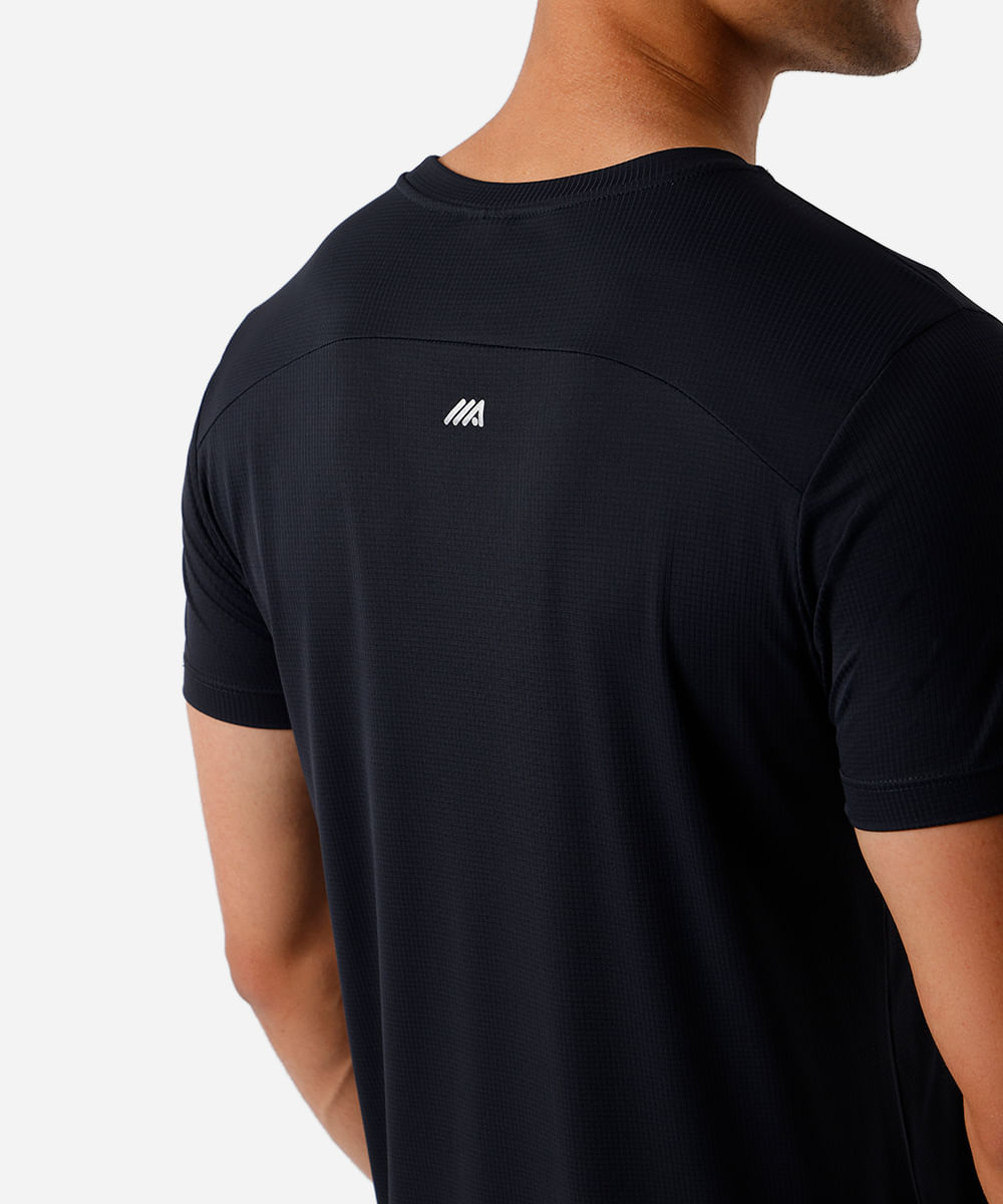 camiseta slim fit masculina de poliamida esportiva ace preta