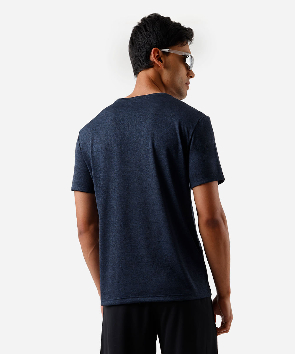 camiseta esportiva masculina com recorte azul