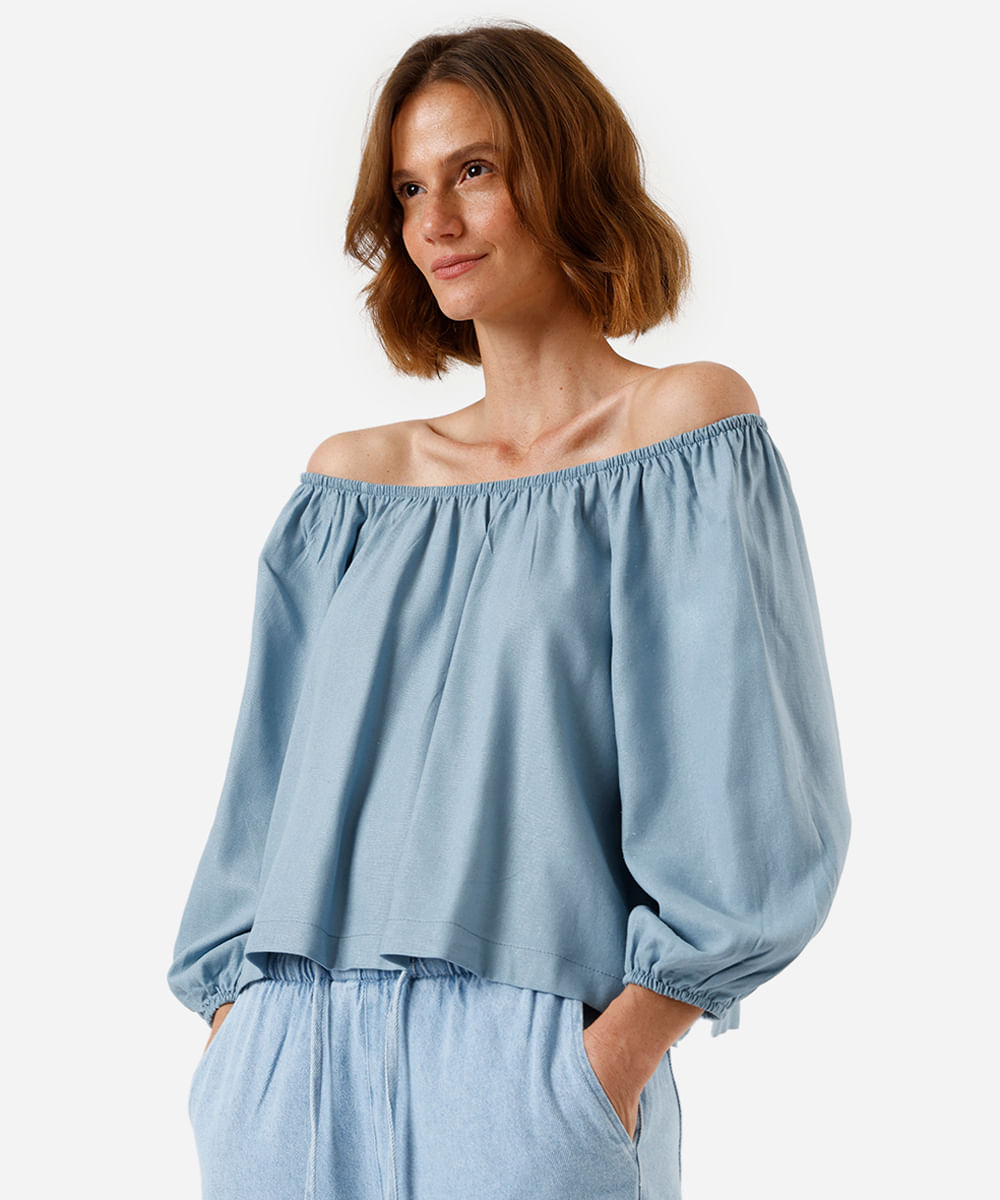 blusa feminina ombro a ombro com linho azul