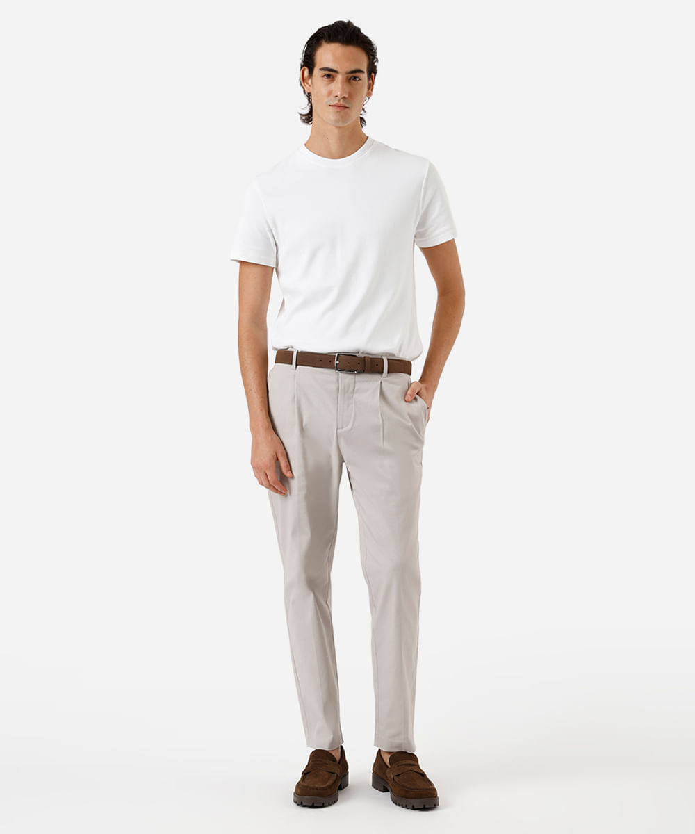 calça reta masculina de sarja com pregas bege