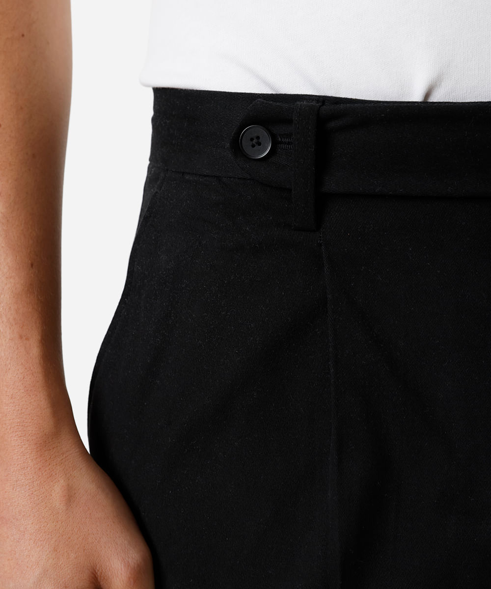 calça reta masculina de sarja com pregas preta