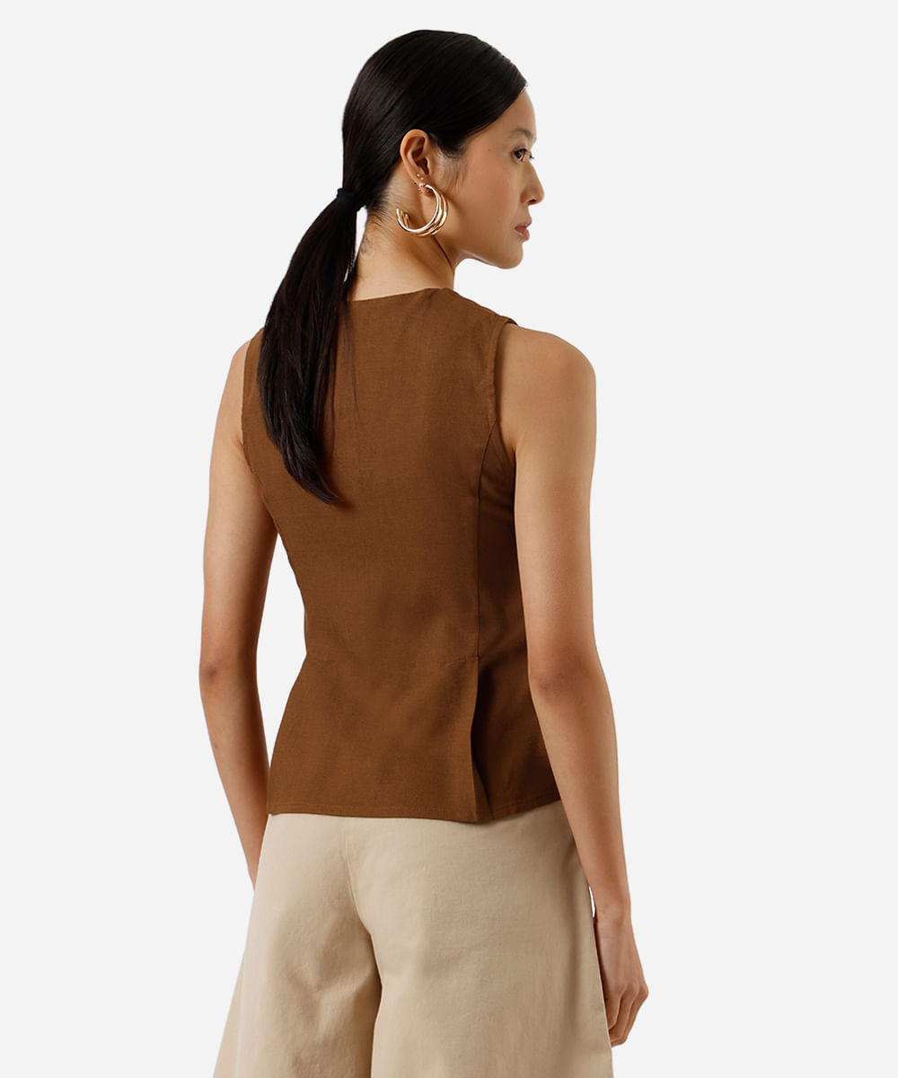 colete peplum feminino com linho marrom