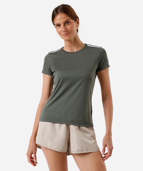 camiseta esportiva feminina com listras verde