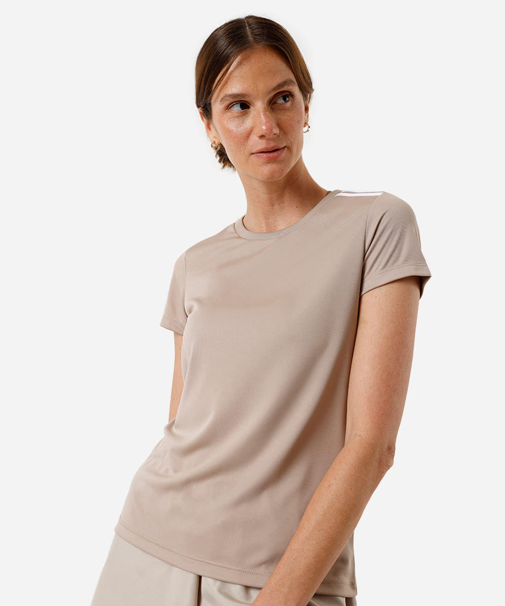 camiseta esportiva feminina com listras bege