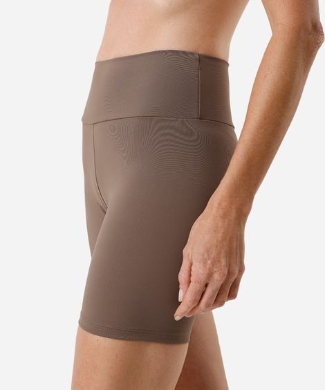 bermuda feminina esportiva marrom