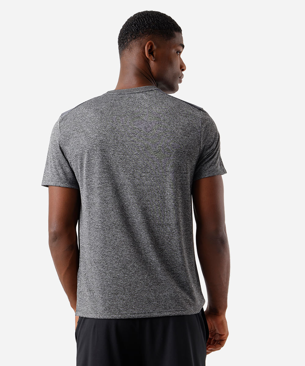 camiseta masculina esportiva com recorte cinza