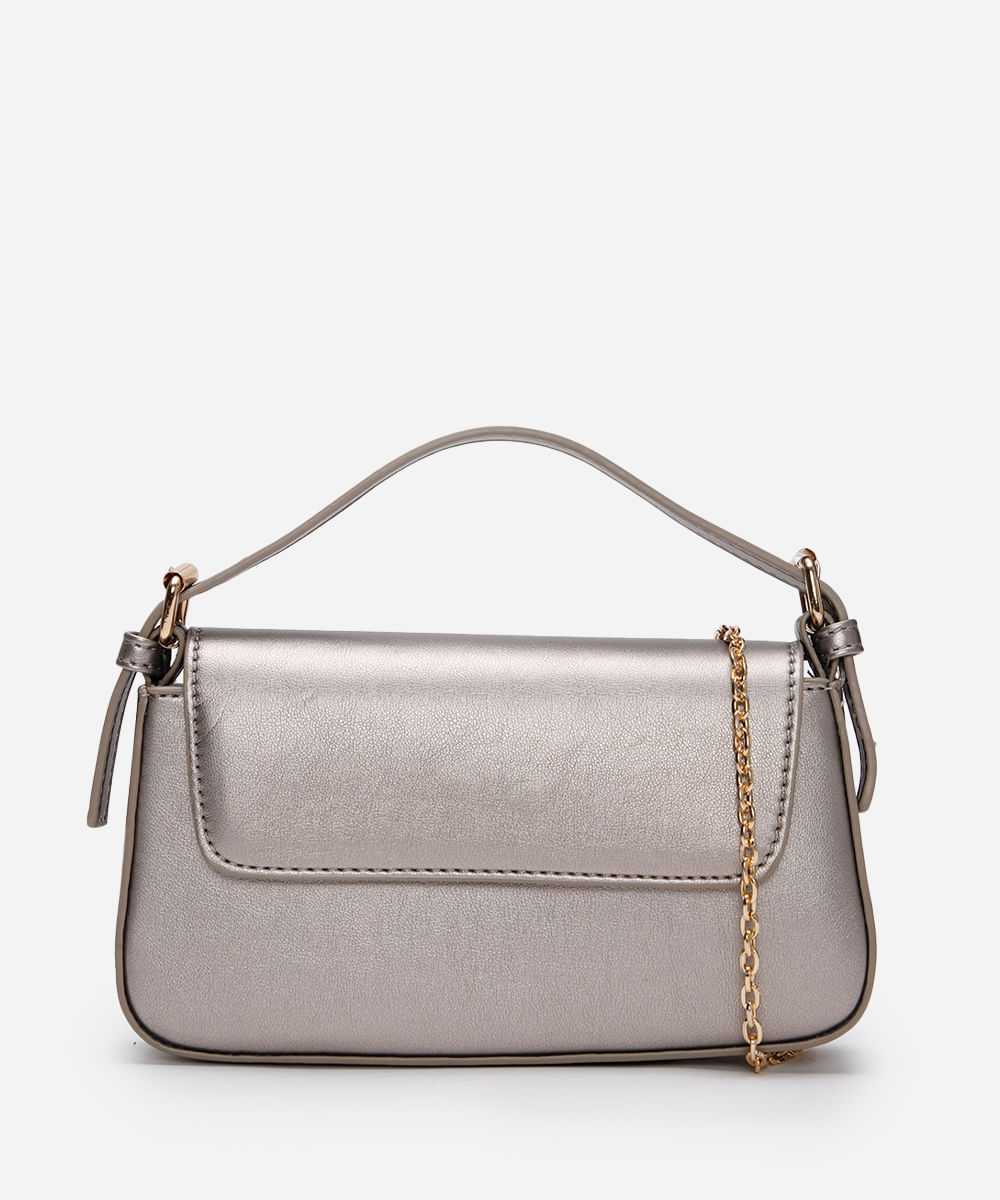 bolsa transversal estruturada com alça de corrente prateada