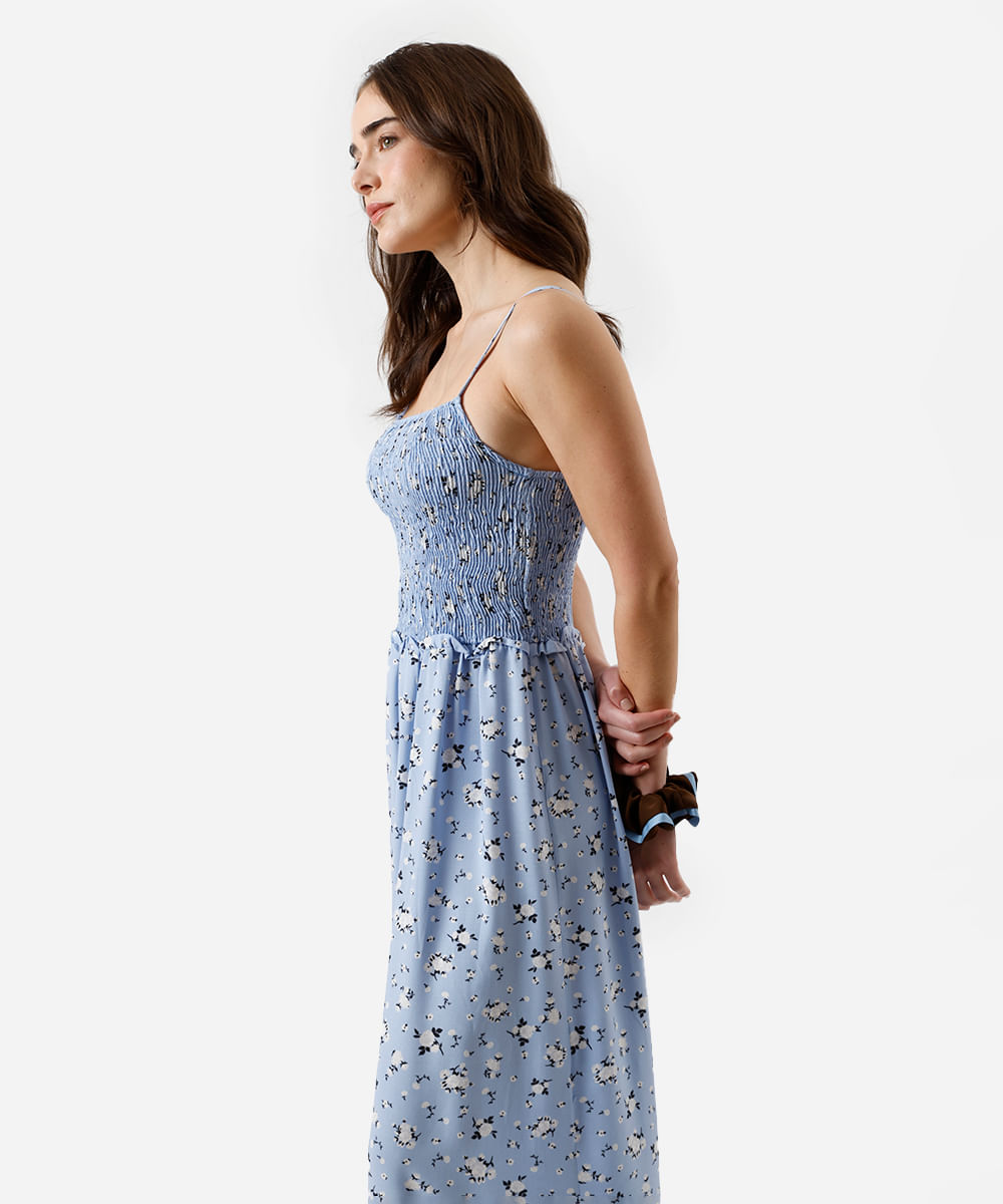 vestido longo feminino de viscose com recorte e lastex floral azul