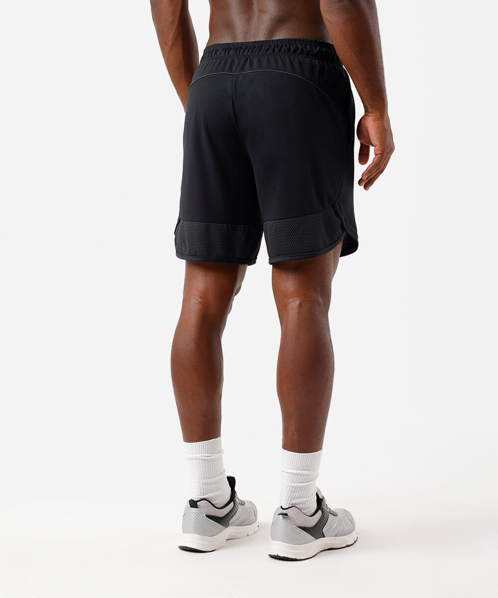 short masculino esportivo com recorte e nervura preto
