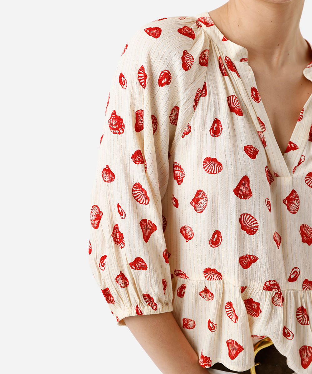 bata feminina de viscose com recorte e lurex estampada bege