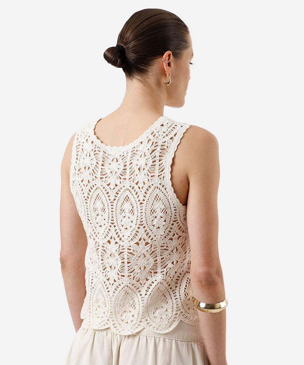 regata feminina de crochê floral off white