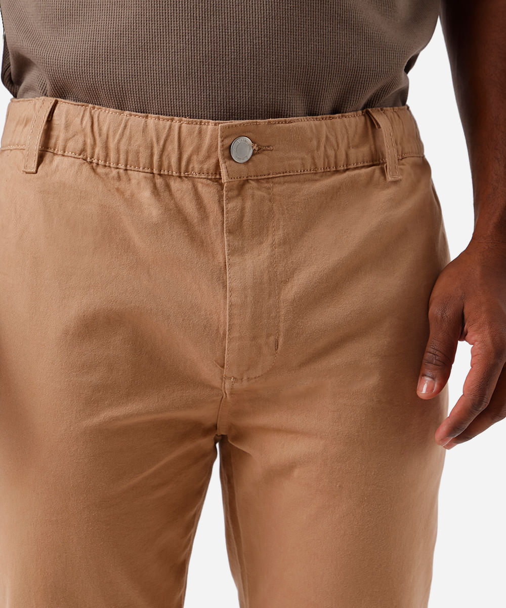 calça slim chino masculina de sarja cós elástico bege