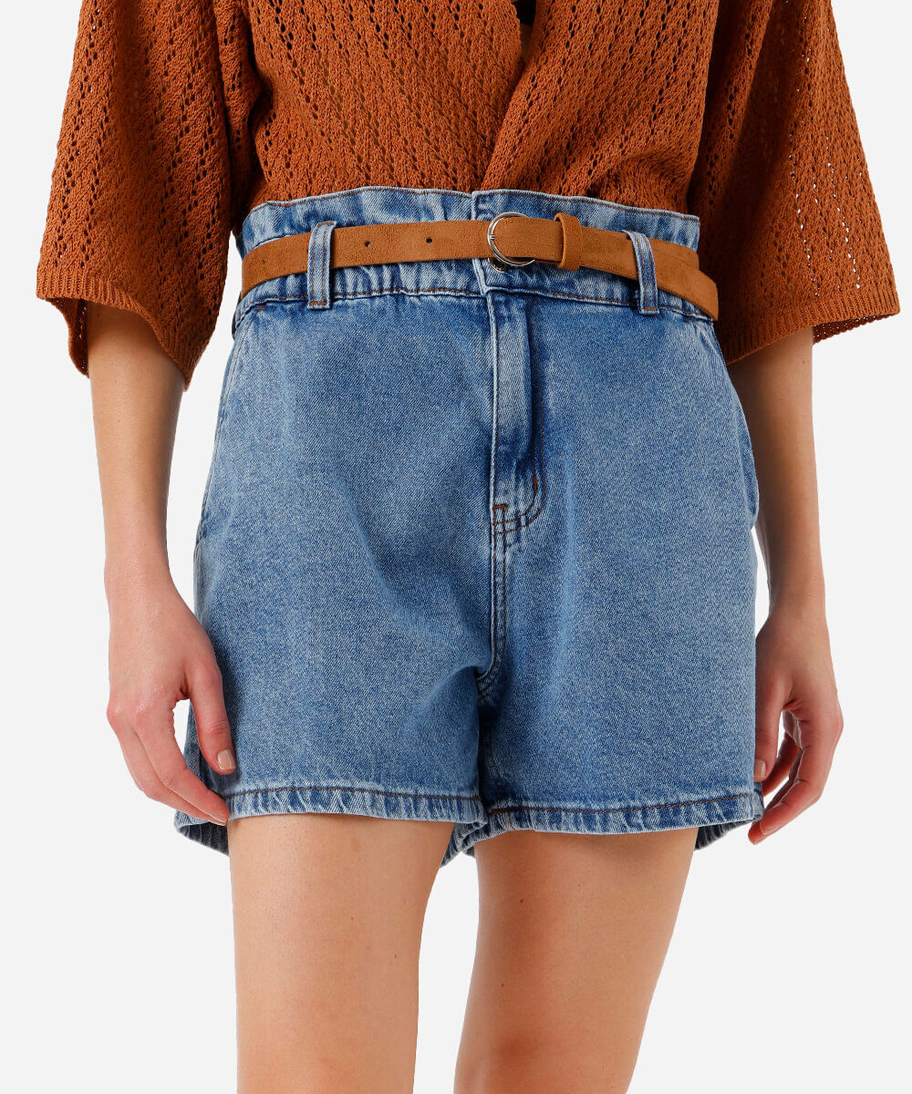 short clochard feminino com cinto azul