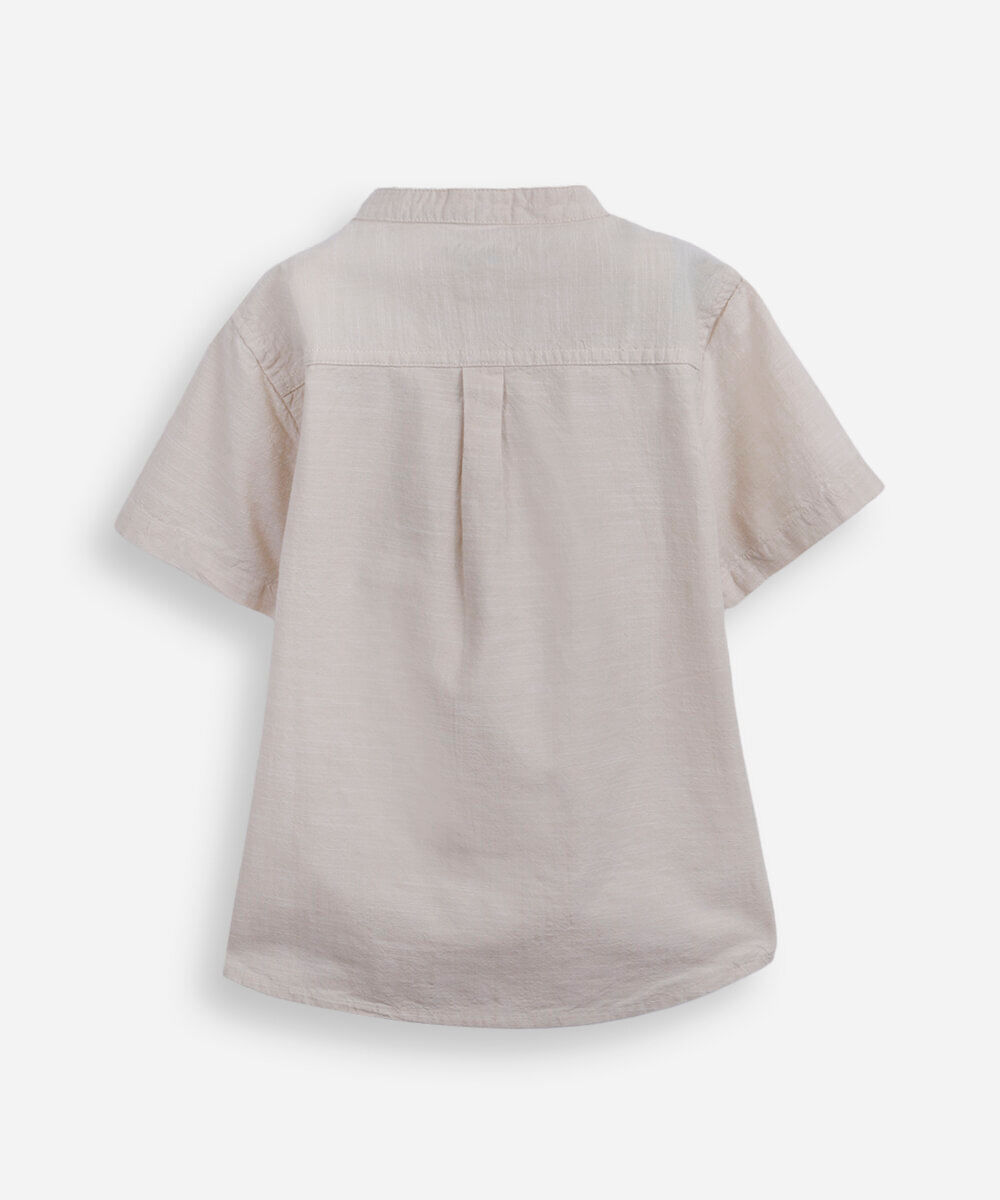 camisa infantil de algodão gola padre bege