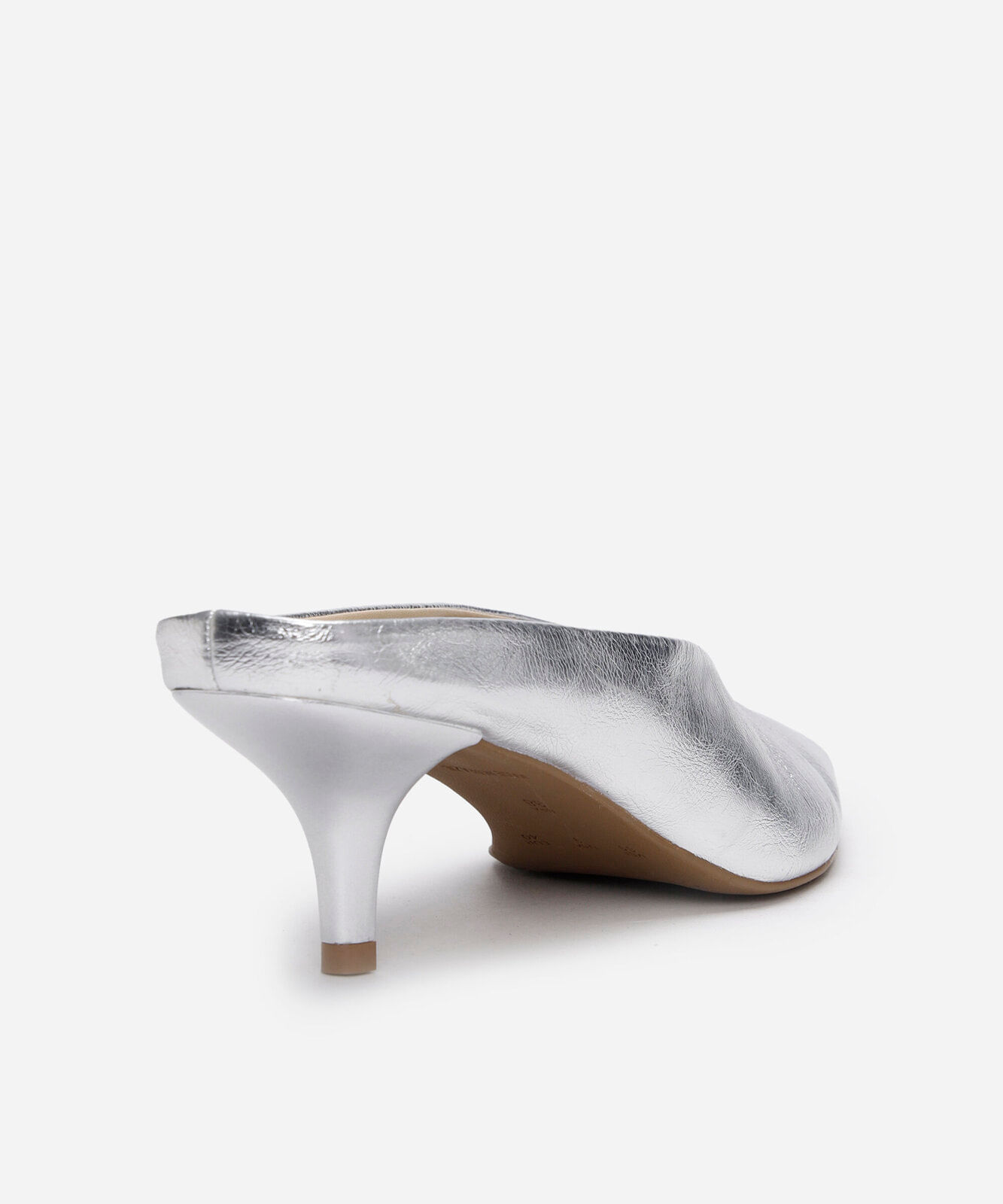 scarpin mule bico fino mindset prateado