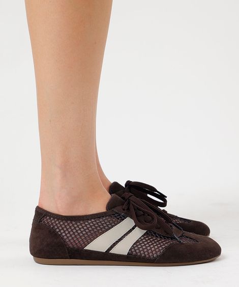 tênis casual com tela e recortes mindset marrom