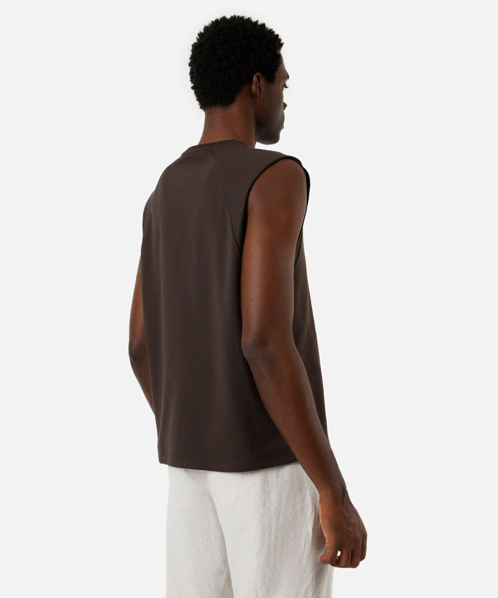 regata machão raglan marrom