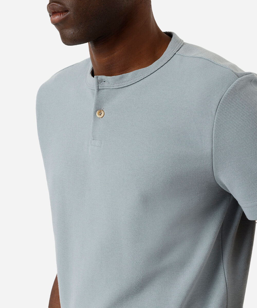 camiseta de algodão texturizada manga curta azul