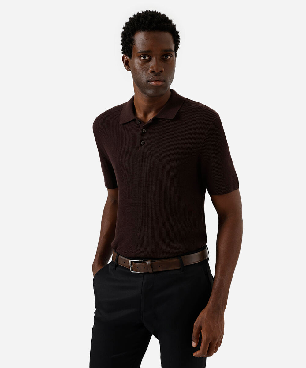 polo masculina de tricot manga curta texturizada marrom