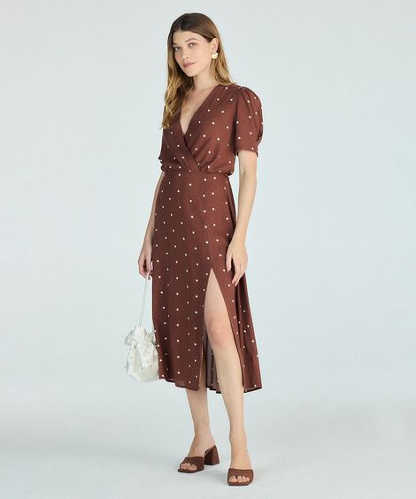 vestido midi feminino transpassado de viscose poá marrom