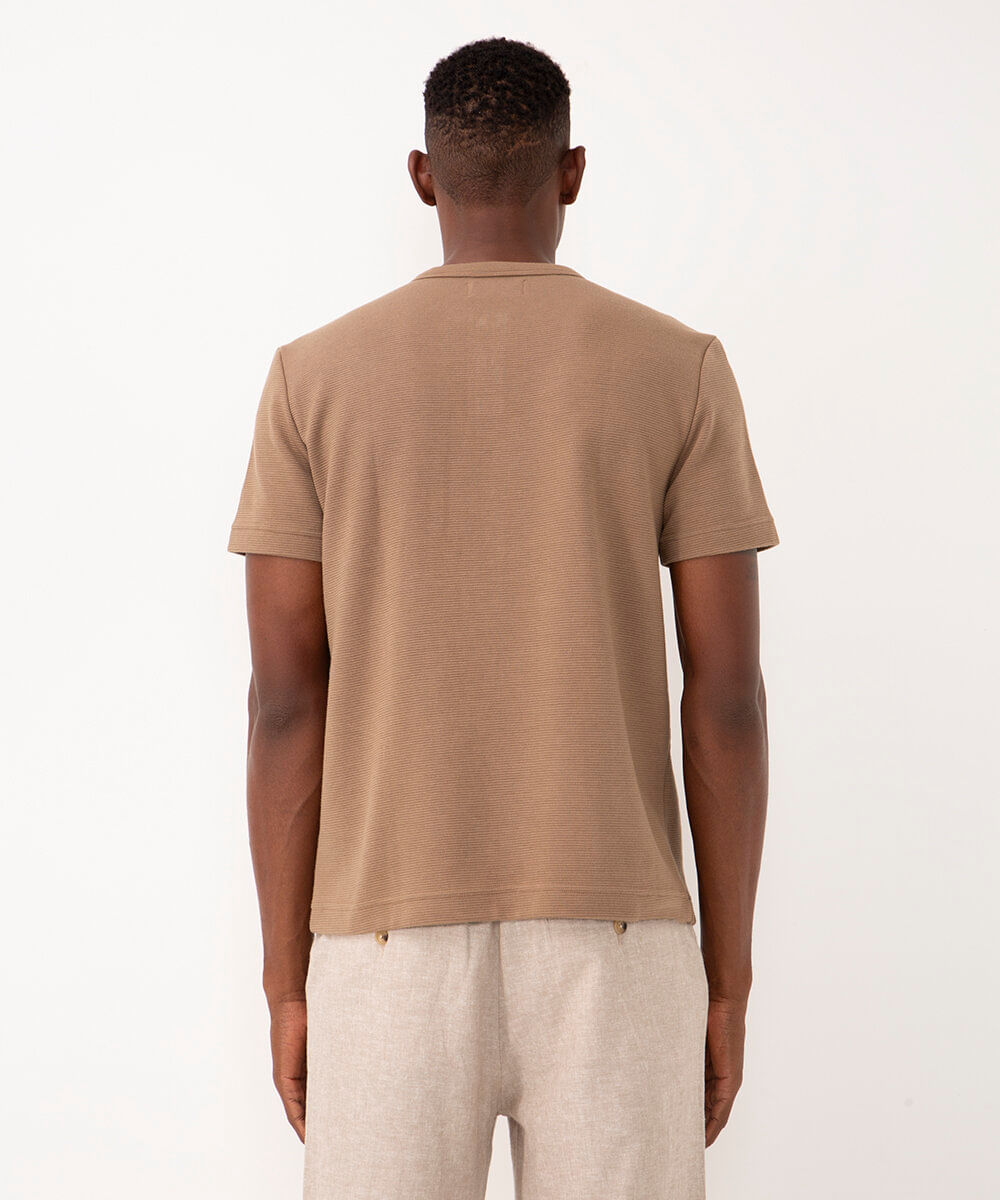 camiseta de algodão texturizada manga curta bege