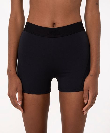 short feminino com recortes esportivo preto