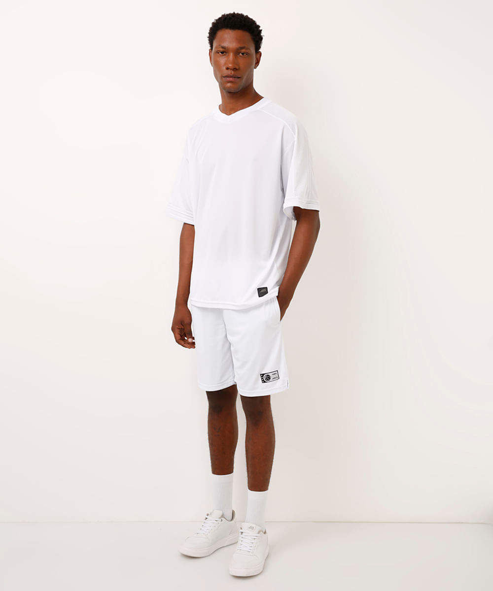 camiseta esportiva oversized com recorte branca