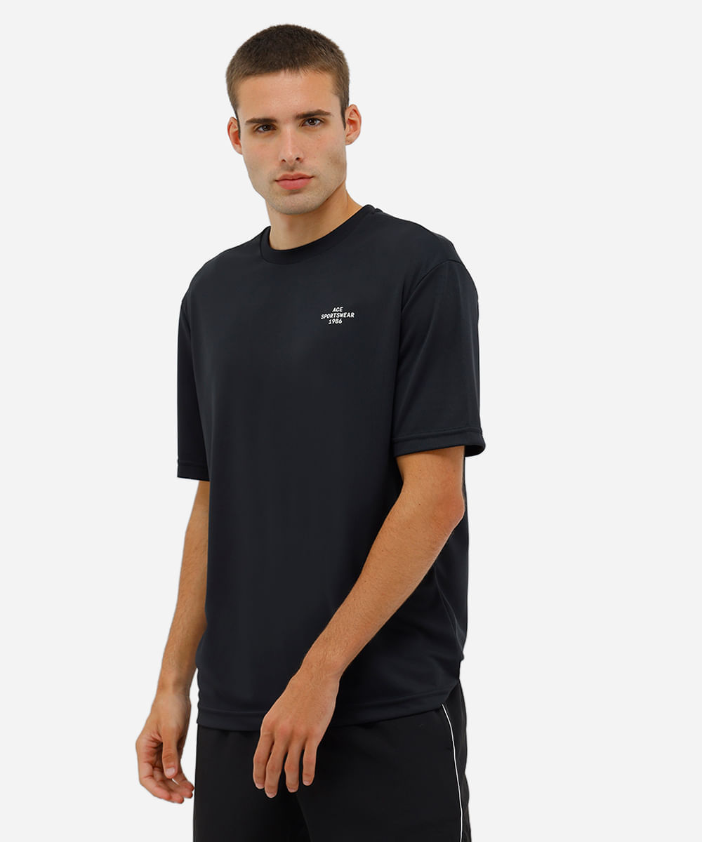 camiseta oversized masculina estampada preta