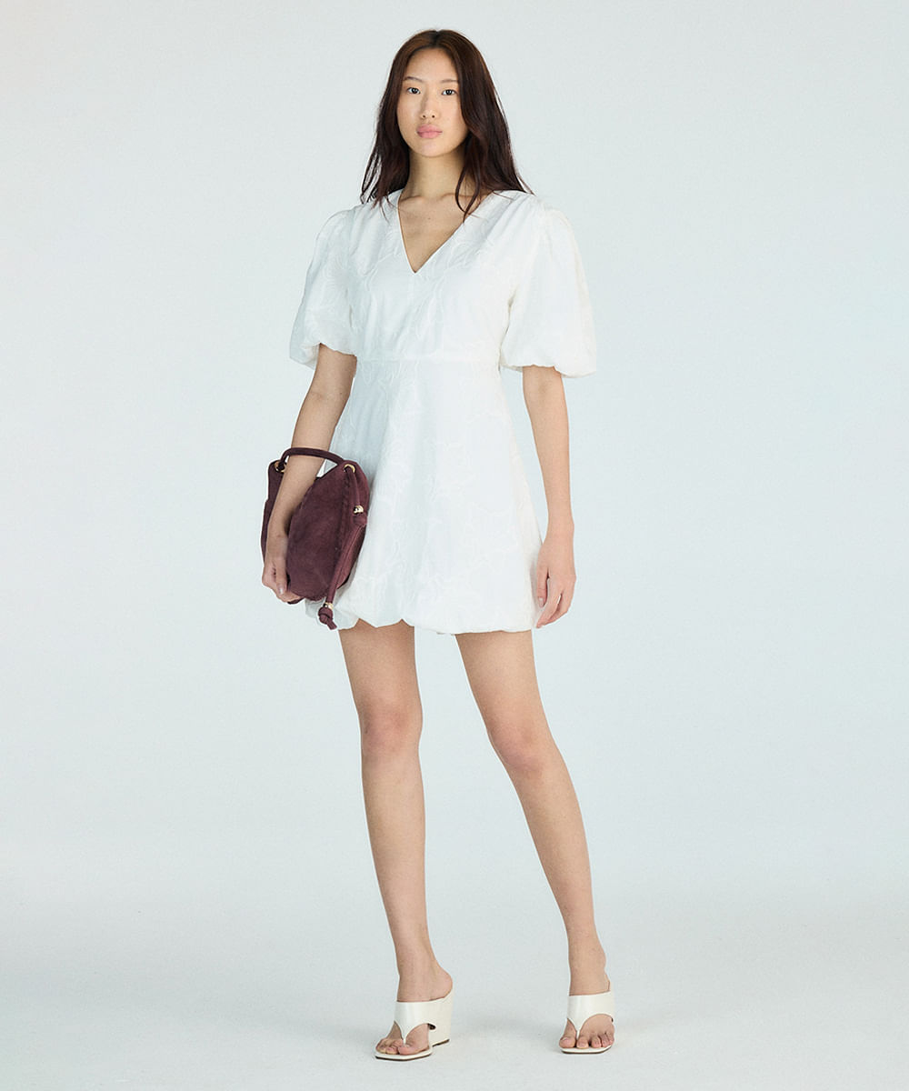 vestido curto balonê feminino manga bufante bordado floral branco