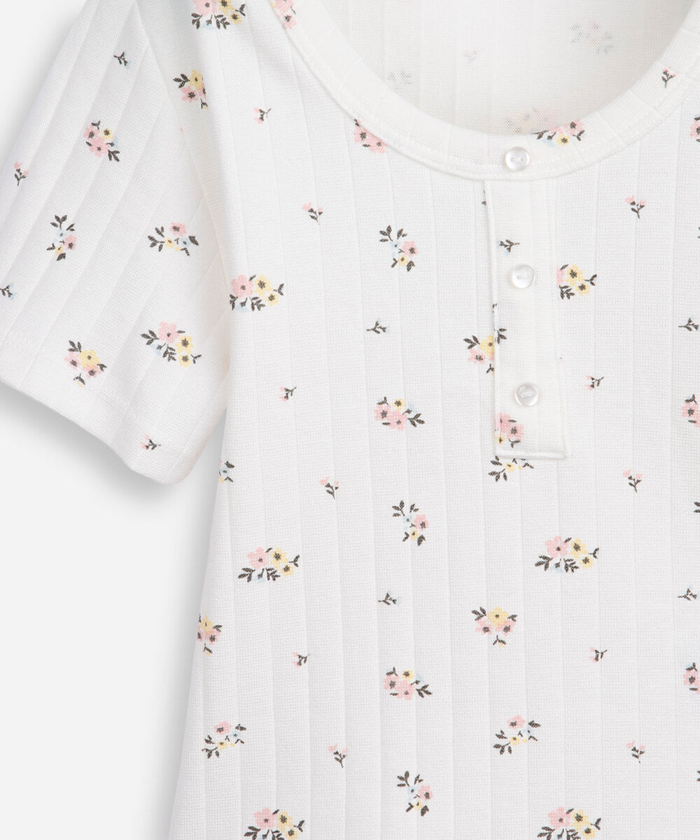 blusa juvenil flores off white