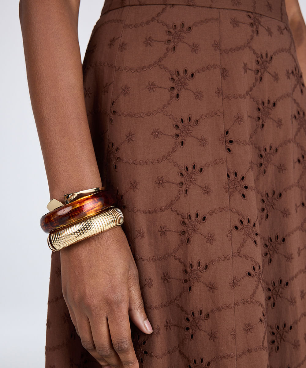 saia midi evasê feminina de laise  marrom