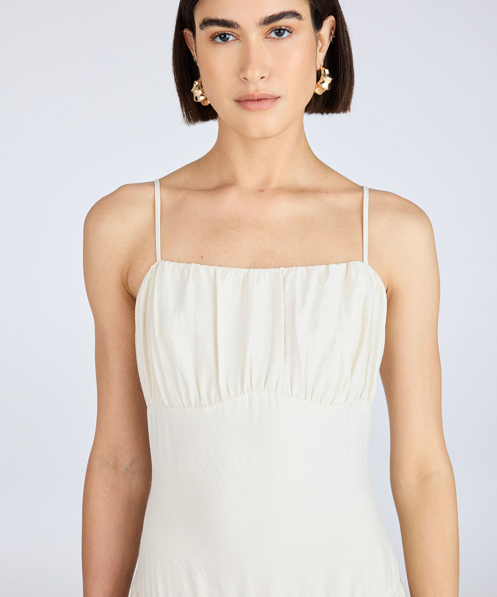vestido midi feminino alça fina com recorte franzido bege