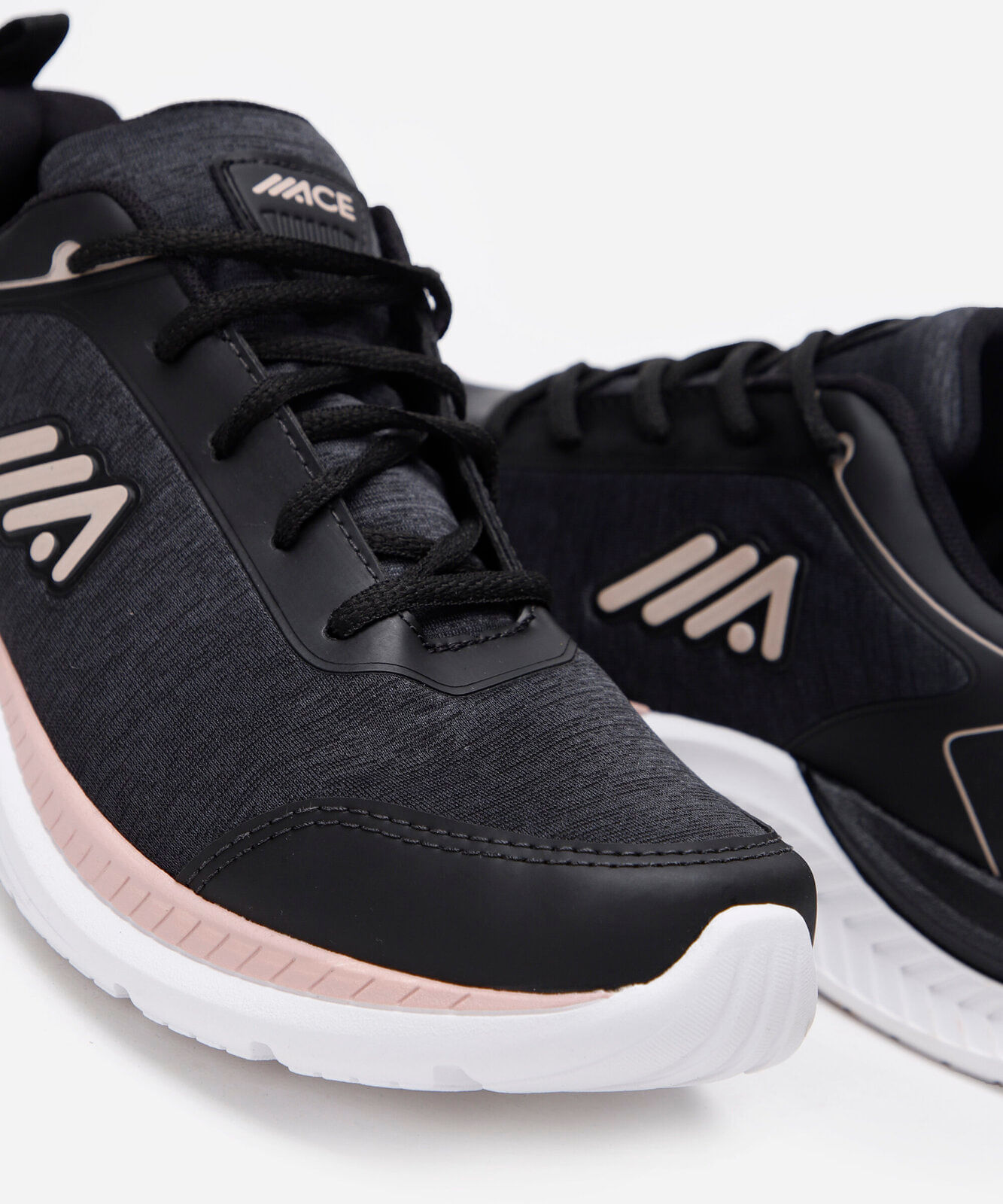 tênis cano baixo esportivo ace preto